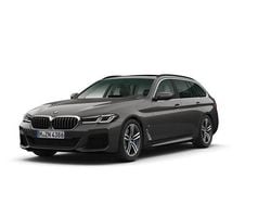 Grau Gebraucht 2023 BMW 530 M Sport Kombi | 43.125 € (Etwas zu teuer)
