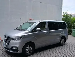 Grau Gebraucht 2019 Hyundai H-1 Van / Kleinbus | 26.500 € (Guter Preis)