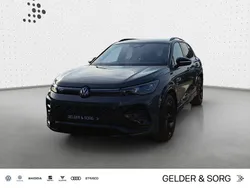 Grün Neu 2025 VW Tiguan R-line SUV | 64.890 €