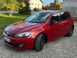 Rot Gebraucht 2011 VW Golf VI Kleinwagen | 5.400 € (Etwas zu teuer)