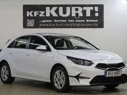Weiß Gebraucht 2023 Kia Ceed 2 Limousine | 18.940 € (Superpreis)