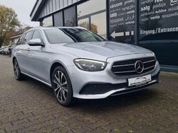 Silber Gebraucht 2022 Mercedes E300 Limousine | 26.490 € (Guter Preis)