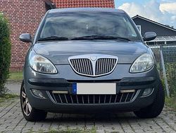 Grau Gebraucht 2003 Lancia Ypsilon Kleinwagen | 1.499 €