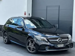 Obsidianschwarz metalliclack Gebraucht 2019 Mercedes C400 AMG Kombi | 30.700 € (Fairer Preis)