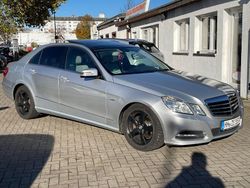 Silber Gebraucht 2011 Mercedes E220 Avantgarde Limousine | 11.800 € (Fairer Preis)
