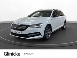 Weiß Gebraucht 2021 Skoda Superb SportLine Kombi | 29.880 € (Fairer Preis)