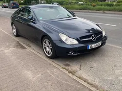Blau Gebraucht 2005 Mercedes CLS350 Coupé | 3.950 € (Teuer)