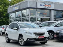 Weiß Gebraucht 2015 Peugeot 2008 Allure SUV | 6.950 € (Fairer Preis)