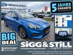 Dynamicblau metallic Gebraucht 2021 Ford Focus ST-Line Kombi | 17.940 € (Superpreis)