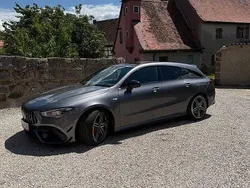 Grau Gebraucht 2022 Mercedes CLA45 AMG Shooting Brake AMG Kombi | 48.900 € (Fairer Preis)