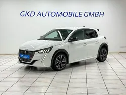 Weiß Gebraucht 2023 Peugeot 208 GT Kleinwagen | 19.690 € (Guter Preis)