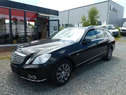 Schwarz Gebraucht 2010 Mercedes E200 Elegance Kombi | 12.950 € (Etwas zu teuer)