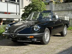 Schwarz Gebraucht 1983 Alfa Romeo Spider Cabrio | 12.500 €