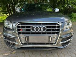 Grau Gebraucht 2016 Audi SQ5 Advanced SUV | 25.900 € (Teuer)