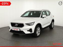Weiß Gebraucht 2024 Volvo XC40 Core SUV | 35.890 € (Guter Preis)