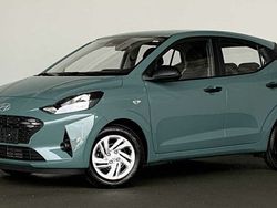 Grün Neu 2025 Hyundai i10 Comfort Kleinwagen | 15.470 € (Guter Preis)