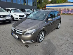 Grau Gebraucht 2012 Mercedes B200 Avantgarde Van / Kleinbus | 6.000 € (Superpreis)