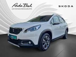 Weiß (weiss banquise) Gebraucht 2019 Peugeot 2008 Allure SUV | 15.890 € (Fairer Preis)