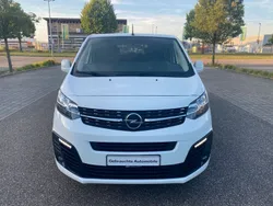 Weiß Gebraucht 2021 Opel Vivaro Van | 18.500 € (Etwas zu teuer)