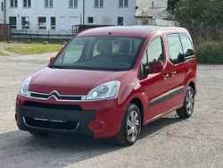 Rot Gebraucht 2013 Citroën Berlingo Van / Kleinbus | 4.999 € (Fairer Preis)