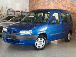 Blau Gebraucht 2002 Citroën Berlingo Van / Kleinbus | 1.990 € (Fairer Preis)
