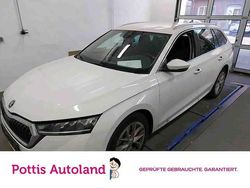 Weiss Gebraucht 2023 Skoda Octavia Style Kombi | 26.777 € (Fairer Preis)