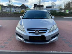 Silber Gebraucht 2005 Honda FR-V Van / Kleinbus | 2.500 € (Etwas zu teuer)