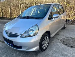 Silber Gebraucht 2005 Honda Jazz LS Kleinwagen | 3.999 € (Etwas zu teuer)