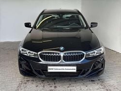 Schwarz Gebraucht 2024 BMW 318 Shadowline Kombi | 31.949 € (Fairer Preis)