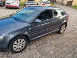Grau Gebraucht 2004 Audi A3 Ambiente Coupé | 2.980 € (Fairer Preis)