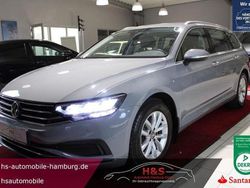 Mondsteingrau Gebraucht 2024 VW Passat Business Kombi | 27.400 € (Teuer)