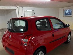 Rot Gebraucht 2009 Renault Twingo Expression Kleinwagen | 2.400 € (Guter Preis)