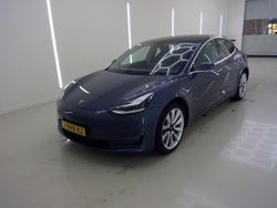 Grau Gebraucht 2020 Tesla Model 3 Long Range AWD Limousine | 23.900 € (Guter Preis)