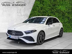Unilack polarweiß Gebraucht 2024 Mercedes A200 AMG line Limousine | 35.450 € (Etwas zu teuer)