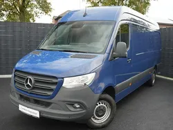 Blau Gebraucht 2022 Mercedes Sprinter Van | 26.599 € (Guter Preis)