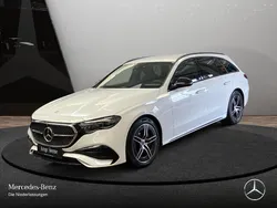 Weiß Gebraucht 2024 Mercedes E300 AMG Kombi | 56.990 € (Fairer Preis)