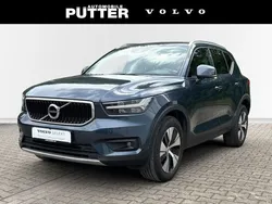 Metallic (blau Gebraucht 2021 Volvo XC40 Momentum SUV | 22.990 € (Fairer Preis)