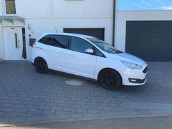 Weiß Gebraucht 2018 Ford Grand C-Max Cool & Connect Van / Kleinbus | 11.900 € (Fairer Preis)