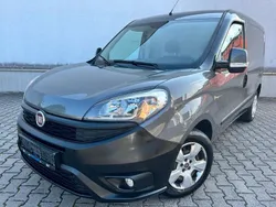 Grau Gebraucht 2017 Fiat Doblò Van / Kleinbus | 6.450 € (Fairer Preis)