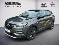 Grau / mondstein grau Gebraucht 2019 Opel Grandland X SUV | 15.890 € (Fairer Preis)