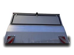 Weiss Gebraucht 2023 Iveco Massif | 102.993 €