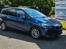 Blau Gebraucht 2021 BMW 216 Gran Tourer Advantage Van / Kleinbus | 16.500 € (Fairer Preis)
