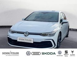 Weiss Gebraucht 2021 VW Golf VIII R-line Limousine | 24.450 € (Guter Preis)