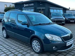 Blau Gebraucht 2012 Skoda Roomster Scout Plus Edition Kombi | 4.500 € (Fairer Preis)