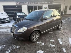 Braun Gebraucht 2009 Lancia Ypsilon Kleinwagen | 2.850 € (Fairer Preis)