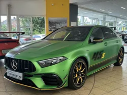 Performancegreen magnolack Gebraucht 2024 Mercedes A45 AMG AMG Limousine | 64.999 €
