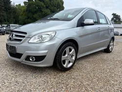 Silber Gebraucht 2009 Mercedes B180 Van / Kleinbus | 3.990 € (Guter Preis)