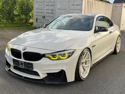 Weiß Gebraucht 2017 BMW M4 Performance Coupé | 50.000 €