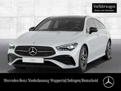 Weiß Gebraucht 2023 Mercedes CLA200 AMG Limousine | 35.490 € (Fairer Preis)