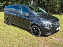 Grau Gebraucht 2020 Mercedes Vito Van / Kleinbus | 41.000 € (Teuer)